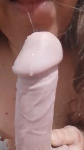 Full Algerian porn movie, new sex 2026 Tata fucks with plastic cock and hits 10
