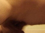 Quick fap with hands free cumming