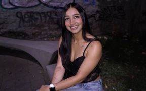 POV - Strolling the Streets to Find Cute Girls