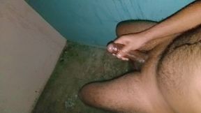 Masturbating my big banana for enjoy and likes a rough sex