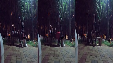 Novinho mamou em praça pública e gozou se exibindo com risco de flagra