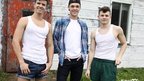 ”Twinks' Car Breaks Down, Find Abandoned House & Sexy Hitcher”