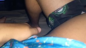 sarrando 2 no novinho flakael