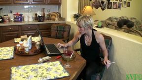 Stepdaughter Seduces Stepmom