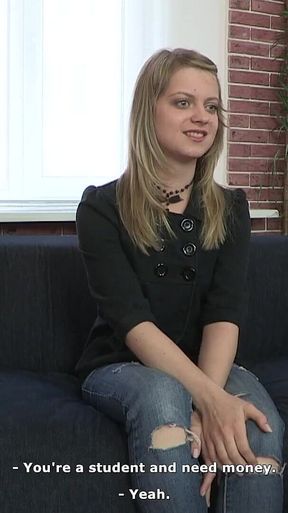 Chick Breaks Rules for Sex on Cam