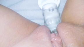 I Use A Glass Dildo 4 My Pussy First Time Squirting