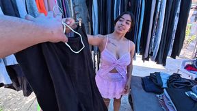 Met this trader at the market and I'm cumming big ropes on her body