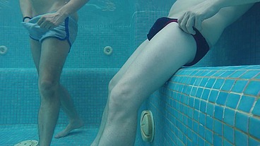 Amateur pale skin redhead guy with hot smooth bum caught playing underwater in a public jacuzzi with a twink and then exposing his hairless ass alone - FULL VERSION