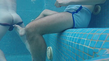Amateur pale skin redhead guy with hot smooth bum caught playing underwater in a public jacuzzi with a twink and then exposing his hairless ass alone - FULL VERSION