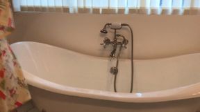 Erin's JOI in the bath