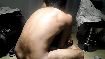 13 ESPOSA NINFOMANA, PSICOLOGA INVENTA TERAPIA DE GRUPO CON SUS DOS MARIDOS PARA PODER ENFIESTARSE A UN PACIENTE 13
