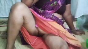 Saree aunty hardcore with stepbrother show hairy pussy