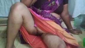 Saree aunty hardcore with stepbrother show hairy pussy