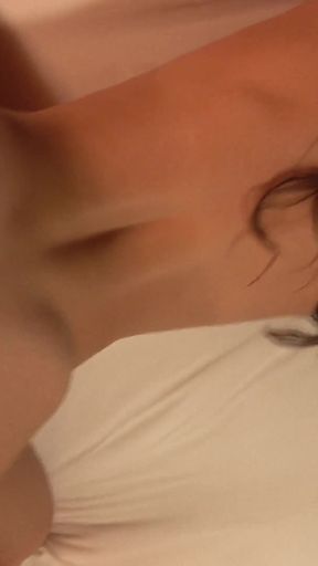 It&#039;s Safer in My Stepsister