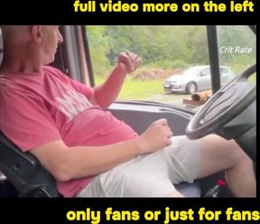 Street Fucked Raw by Big Cock Daddy for Voeyrs to Watch