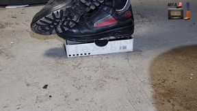 Translater under my Boots