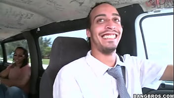 The Peruvian Bombshell!