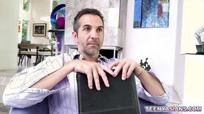 Lulu CHu cant stop picturing her therapyst naked on top of her