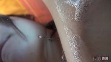 sniffing pretty girl 19 years old first shot! Completely amateur editing not done to others(dog-11/FETIS.JP)