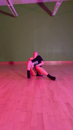 Do you like dancers???