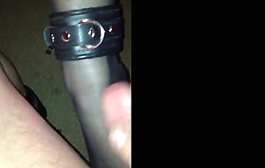 Sexede danske nylonfodder daekket af sperm