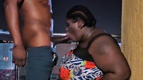 sneaky cousins go off n get freaky while at family function!!