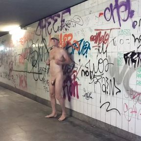 I was really horny today and showed myself in the underpass.