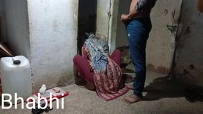 Bhabhi ko me hai la sakta hu