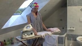 In lingerie the mature milf gets her pussy penetrated in the bathroom where the orgasms are felt
