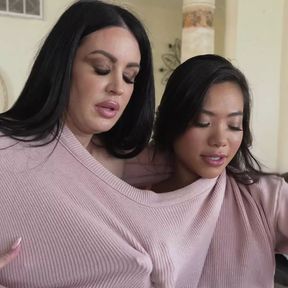 Stepmom and Sis Get Stuck Together - S17:e1