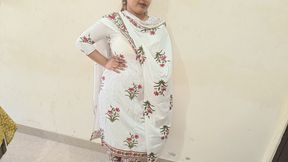 I got a chance to fuck my beautiful when no one was at home village horney girl fuck in clear hindi audio