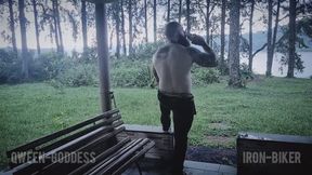 CUSTOM | a Vampire Lady wants to get pregnant by a human...