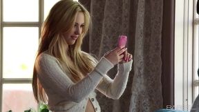 Babes.com - A GIRLS AFTERNOON - Holly Michael