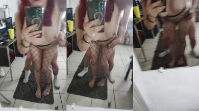 Red Head Goth Girl Spreads Big Ass Soaking Moans In Dark Mirror While Amateur Broke Homevideo