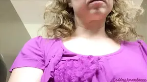 Sexy Goddess Peeing & Showing Off in Public Toilets
