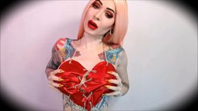 Valentine's pig feeder game - Kissing, KISS, KISSES