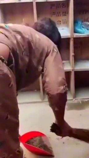 Emotional moment from &quot;Pakistani Wife Viral Sex Video&quot;