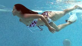 ”Andreina De Luxe - underwater Latin”