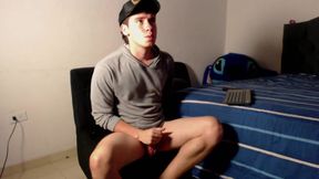 Latino with Delicious Cock 18 Cm Long