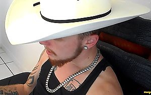 Redneck boy makes his foot slave suck his toes