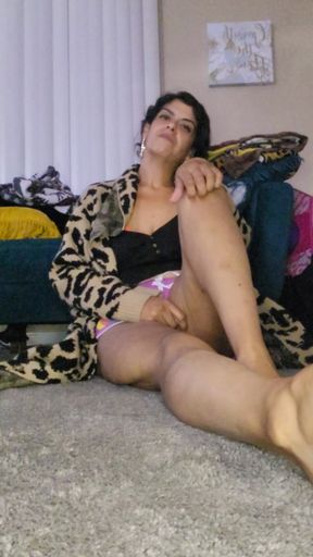 ASMR ISH▪︎ Rubbin'  n teasin you with my dry ass soles (two POVs)