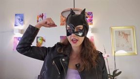 Catwoman Stella Give A Lesson Of Good Manners To Batman - Full - UHD 3840x2160 - 4K