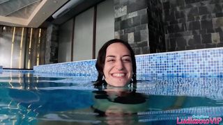 Teasing this cute girl In Public Pool and inviting me to fuck her In her Hotel Room!