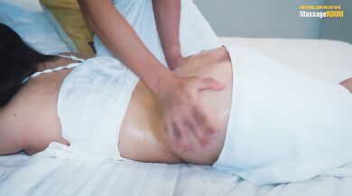 Thai Oil Massage Destroyed Gushing Asian Creampie Fuck