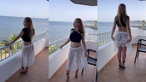 prete pour aller voir un premier show a ushuaia (ibiza) j ai adore, ...