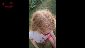 Horny Outdoor Fuck in the Field with Huge Facial