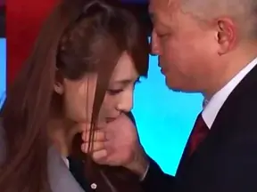 Jessica Kizaki Sensually Rides Him till He Blows Everywhere