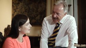 Tayylor Crystall Shines in Sweet Homemade Teen Charm