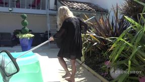 Crossdressed slut fucked bareback by the big cock of Fred