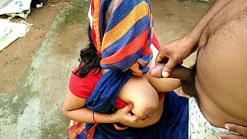 Watching stepmom Pee in Backyard and Quick Sex Cum On Boobs